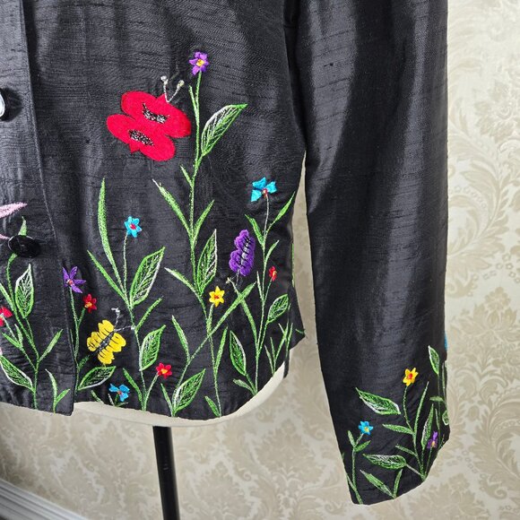Tunque Nights Size Medium 100% Silk Black Button Up Jacket Embroidered Whimsical - Picture 5 of 16